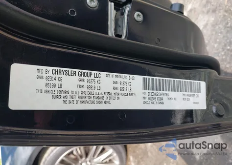 2013 Chrysler 300C John Varvatos Limited Edition из США, поврежденный, VIN 2C3CCADG1DH727364